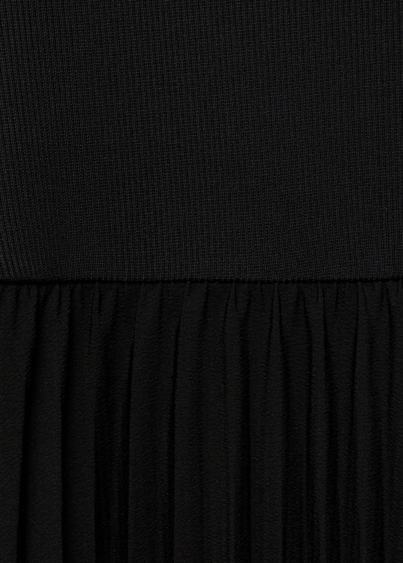 Robe Évasée Plissée
