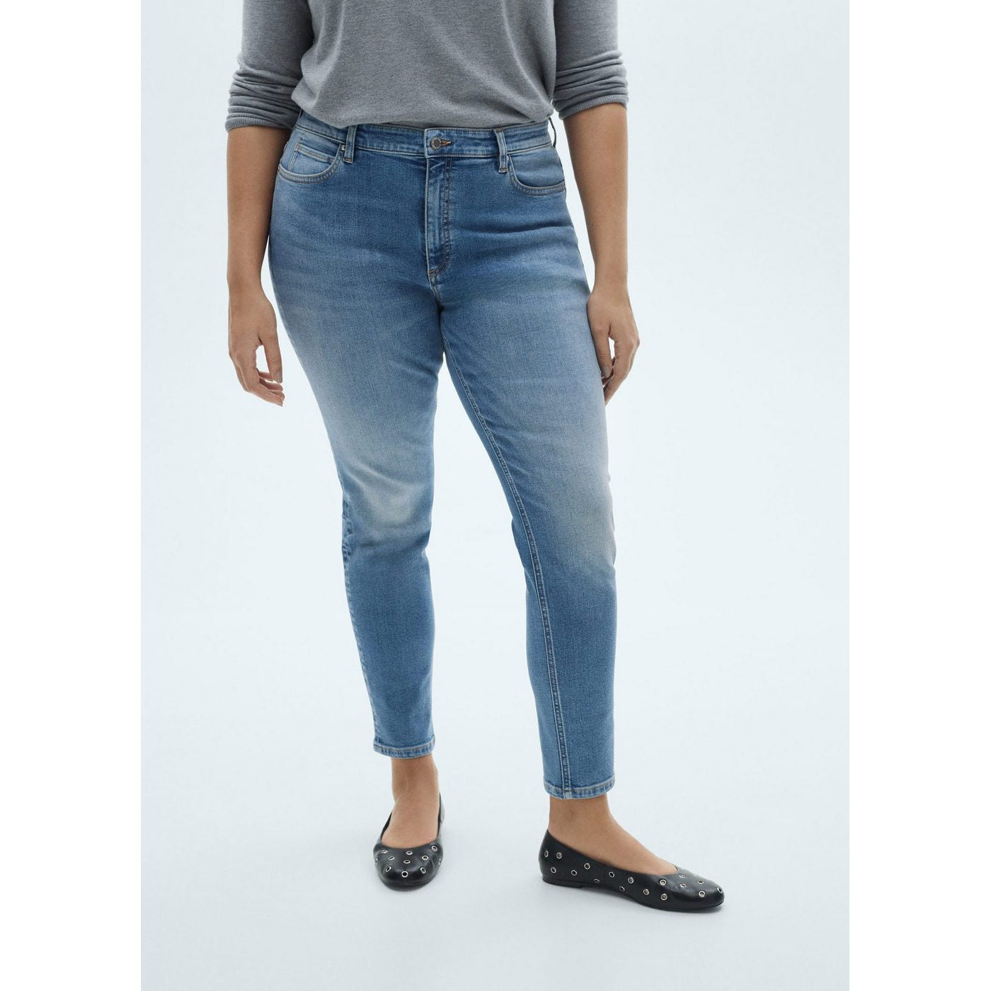 Jean Newisa - Medium Blue