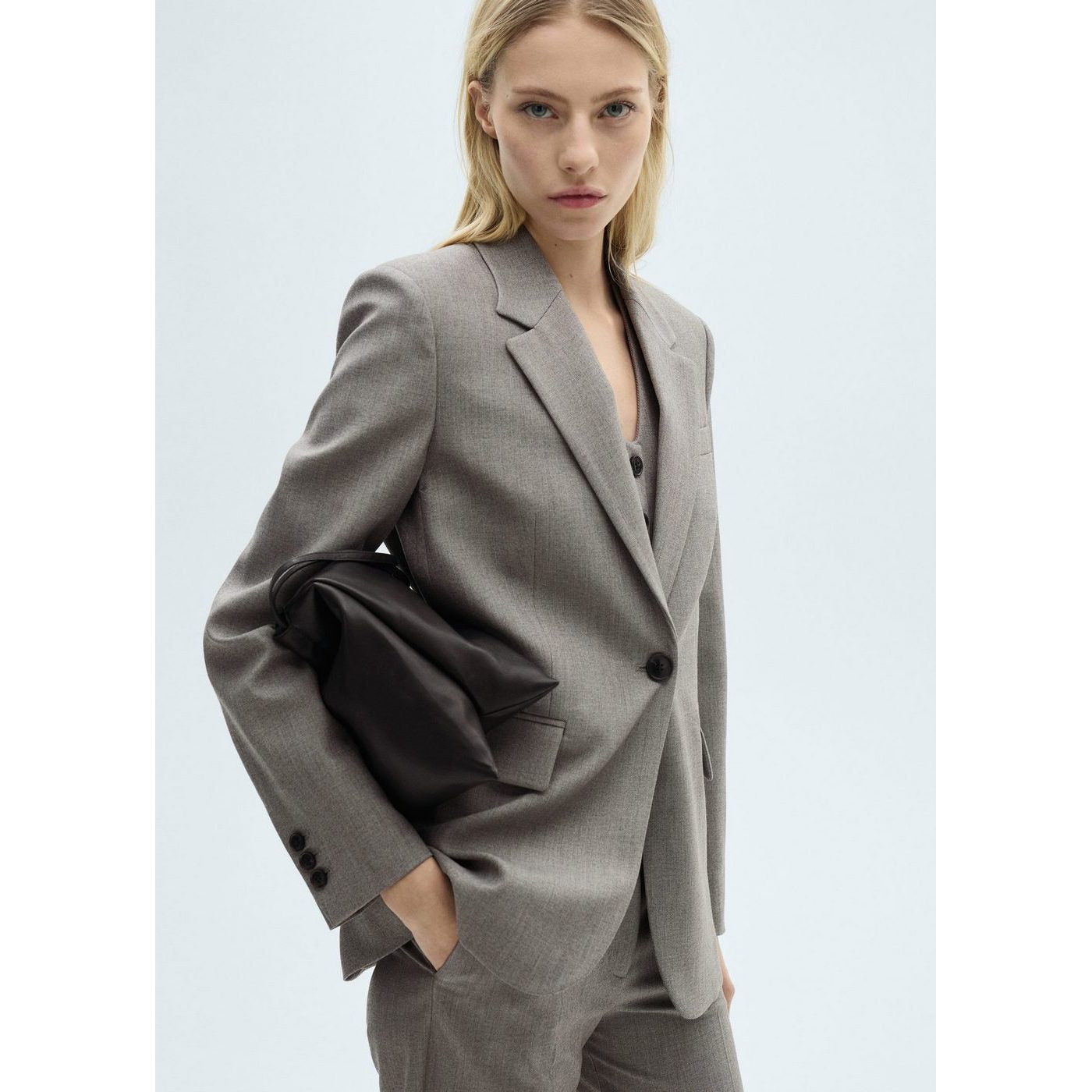 Blazer Droit Avec Poches À Rabat