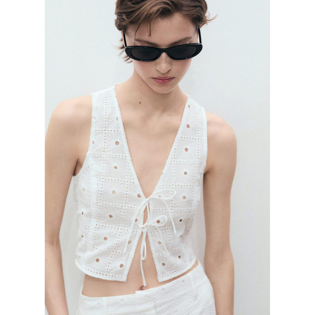 Fado Vest - White