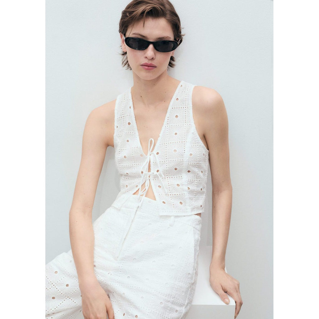 Fado Vest - White