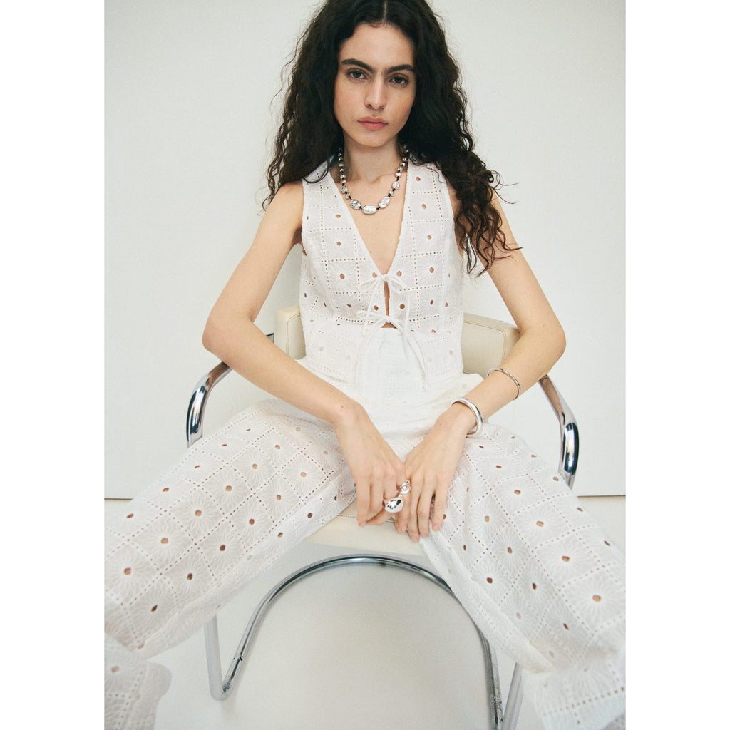 Fado Vest - White
