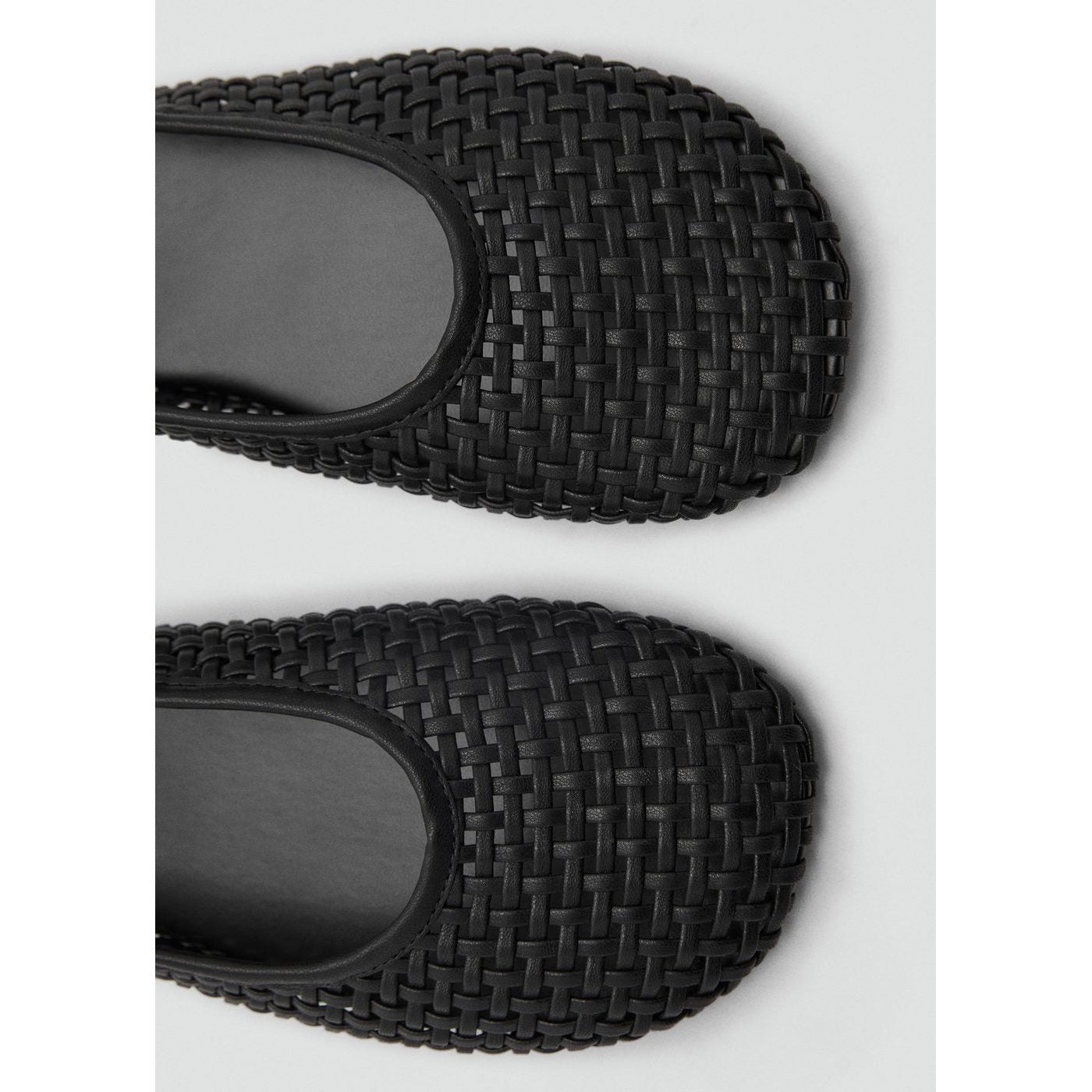 Charlote Shoes - Black