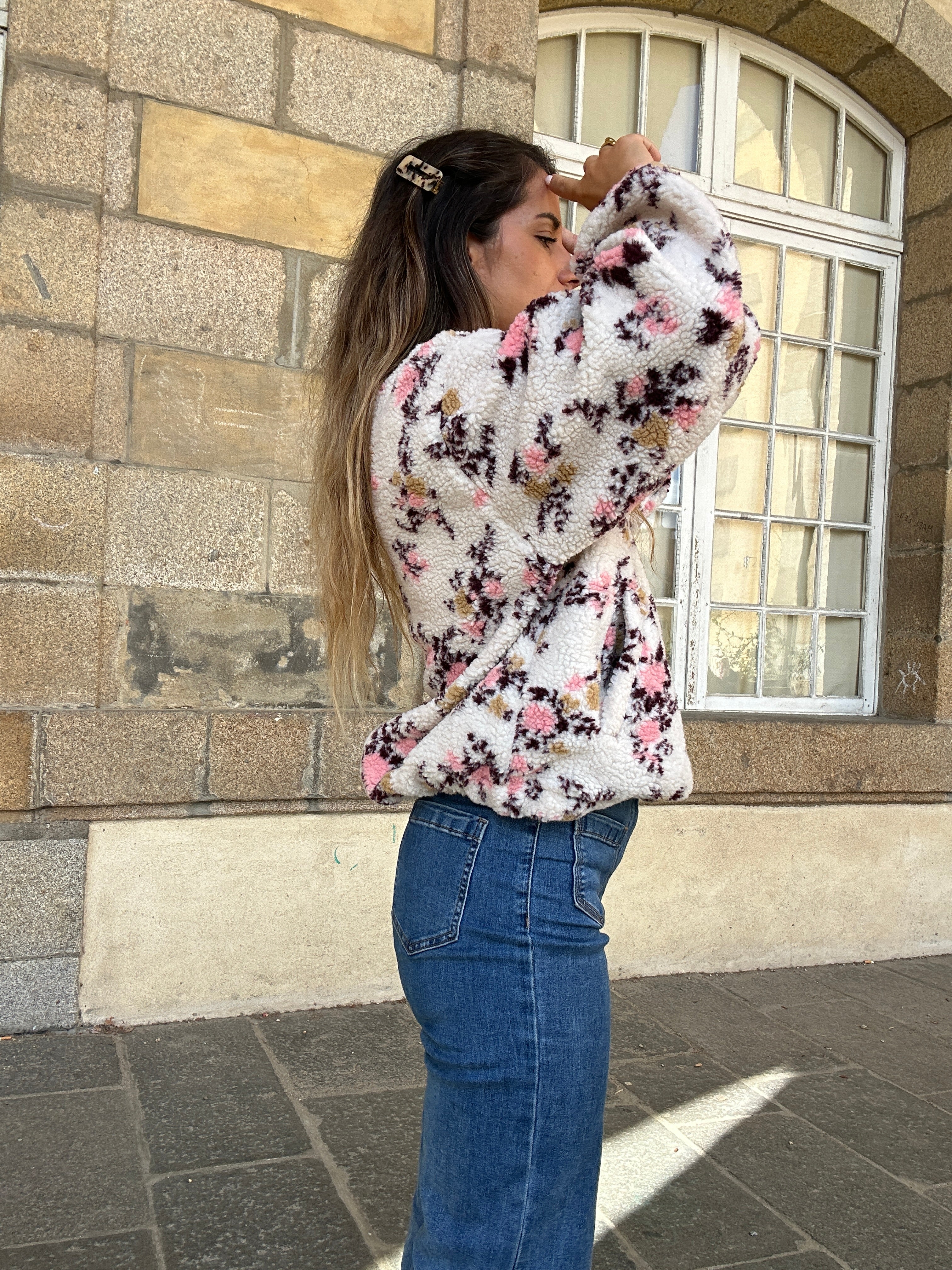 Pull moumoute fleurie Gina