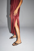 Vestido largo The Ruby de viscosa satinada Merlot