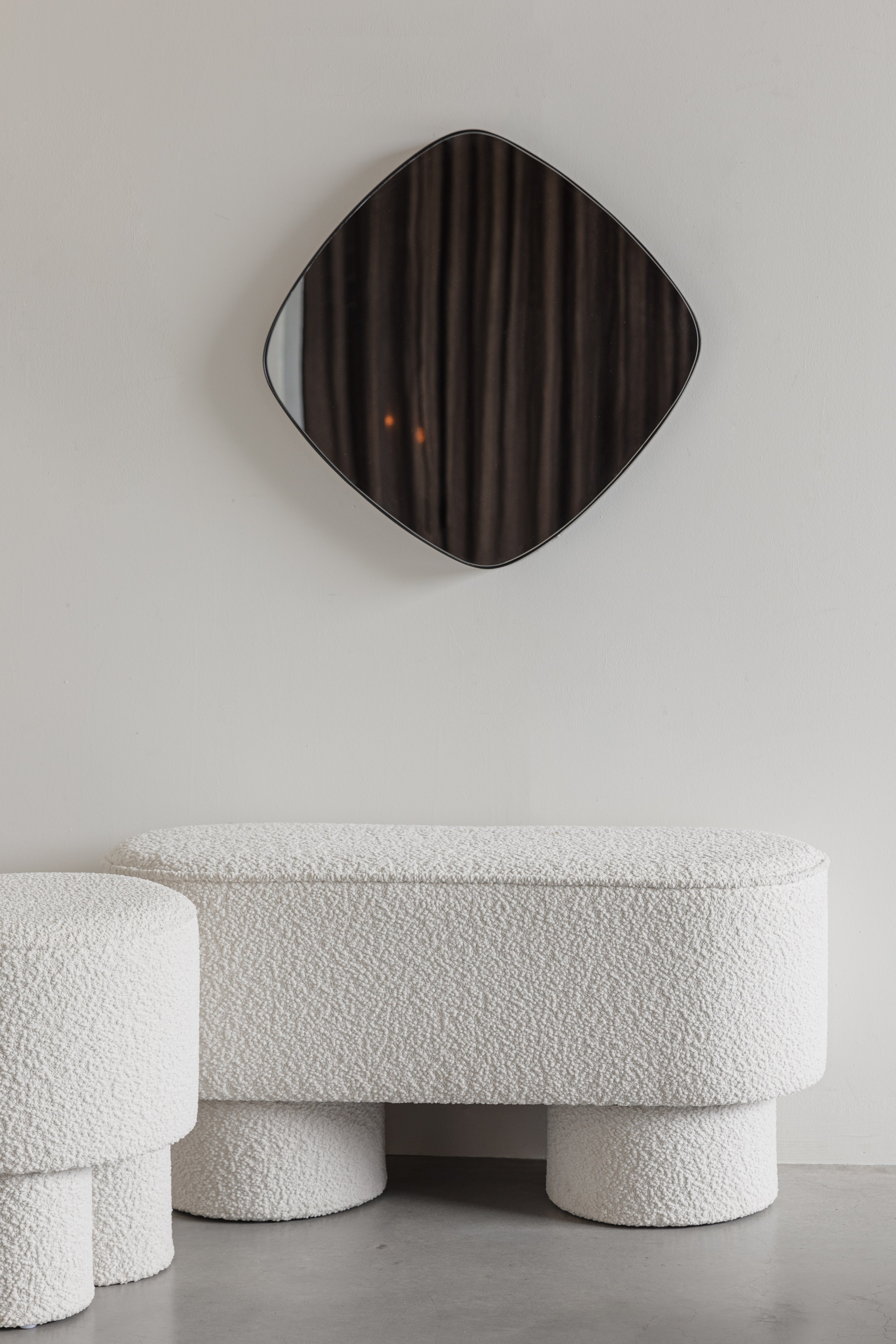 Mila - Mirror - Metal - Black