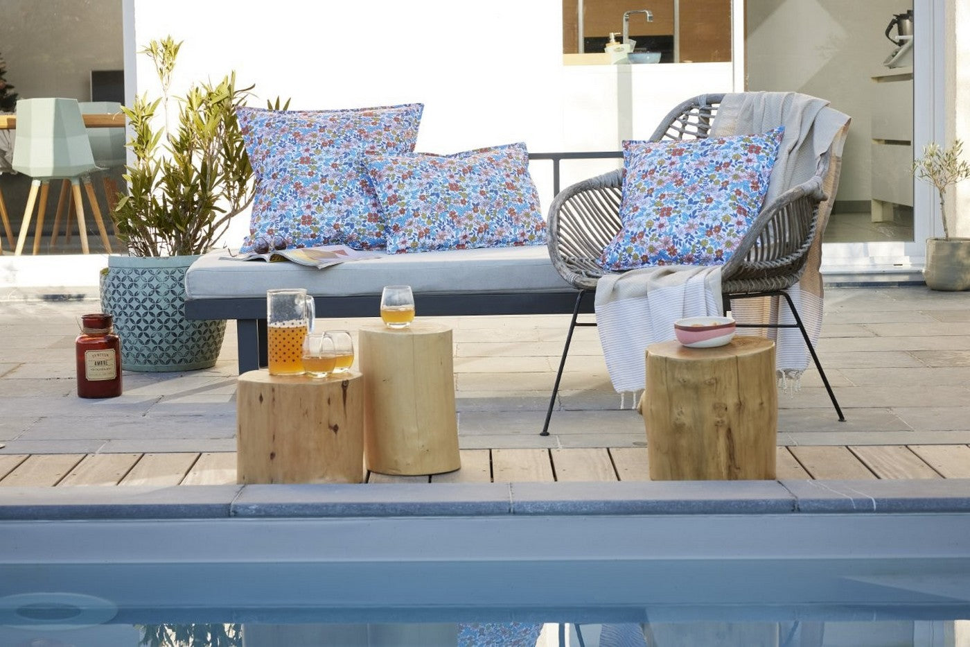 Cushion Cover - Printed Polyester + Coating - Danaé