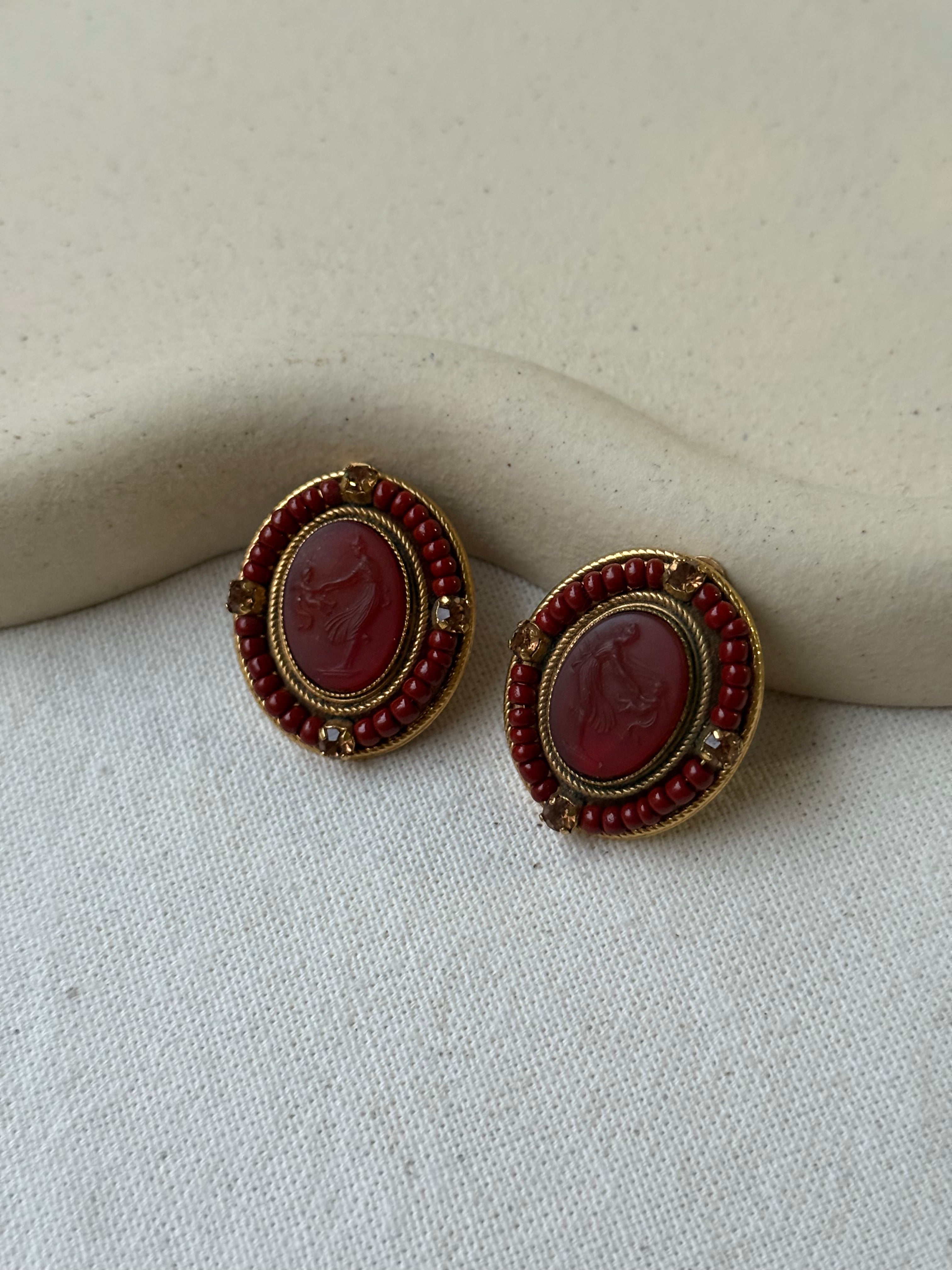 Zoé Coste For Réminiscence Vintage Earrings - Burgundy Cameos