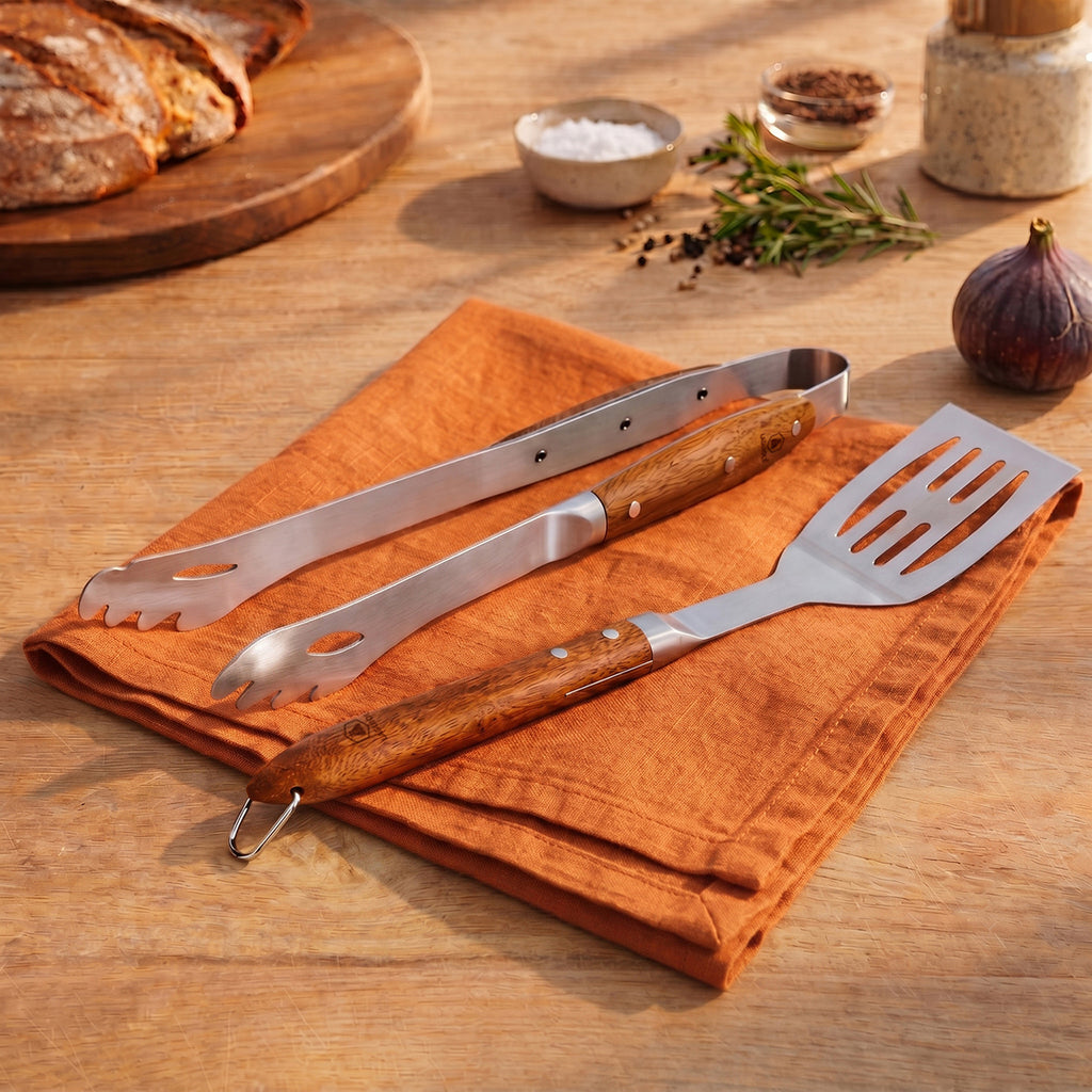 Sève - Set of 2 Barbecue Utensils Spatula + Tongs - Steel and Acacia Wood - Silver / Wood