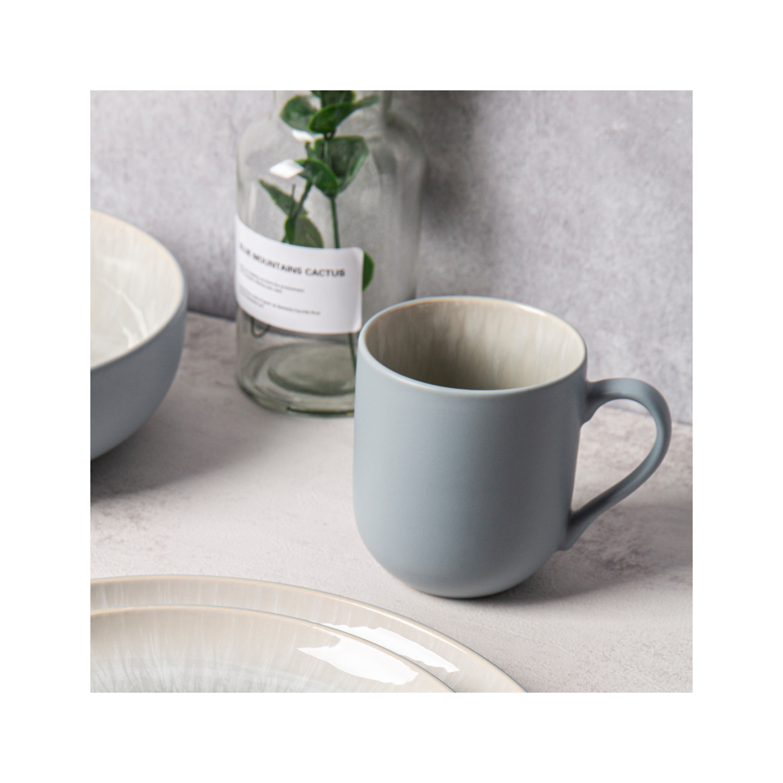 Iris Bleu - Set of 2 Mugs - Reactive Stoneware - Blue