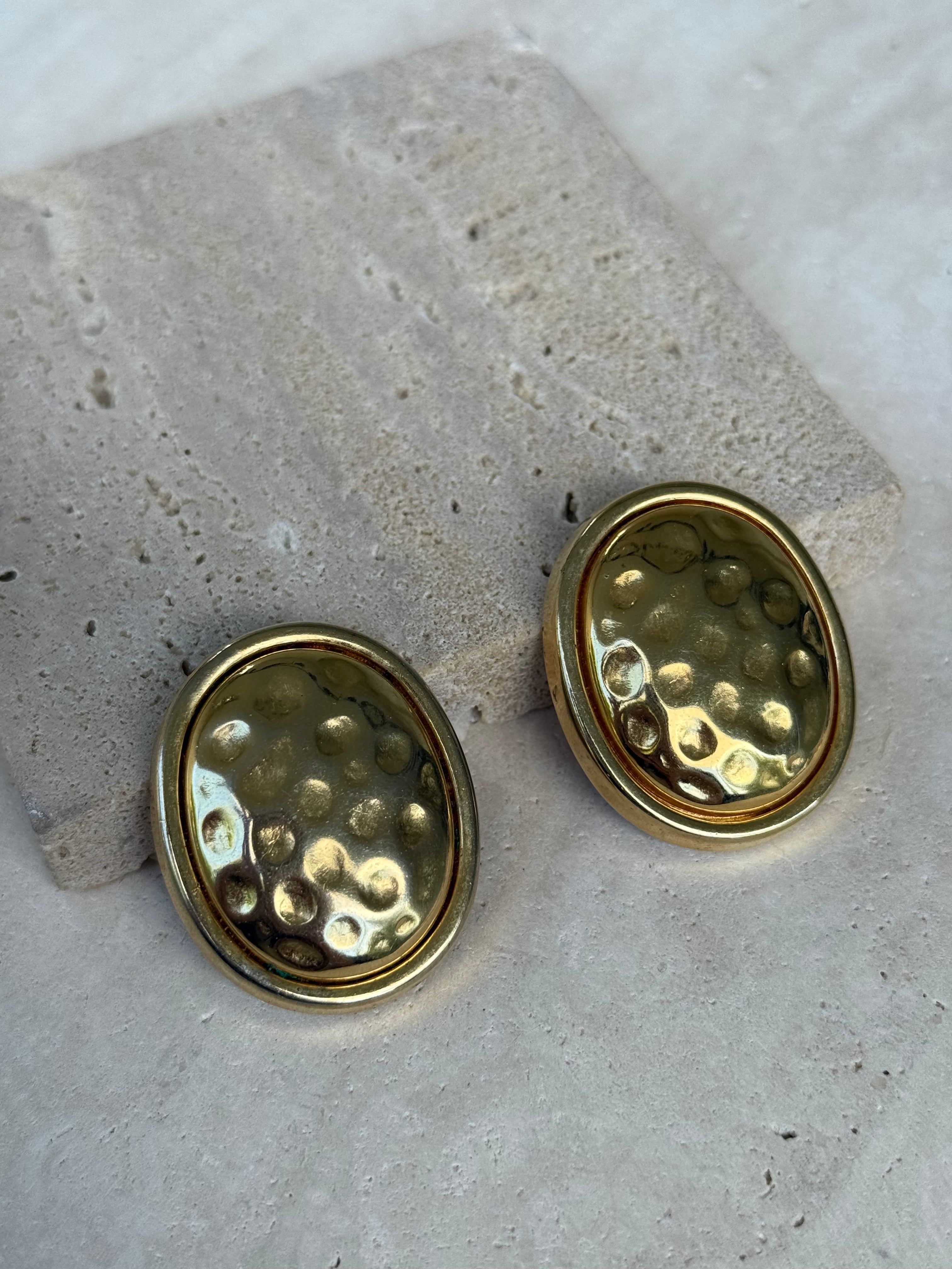 Pendientes Vintage - Ovalados Martillados Dorados