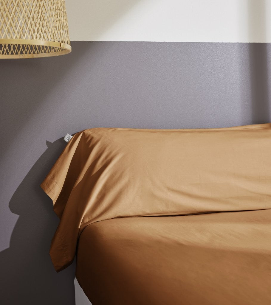 Bally – Nackenrollenkissenbezug aus Uni-Perkal – 100 % Baumwolle – Havanna