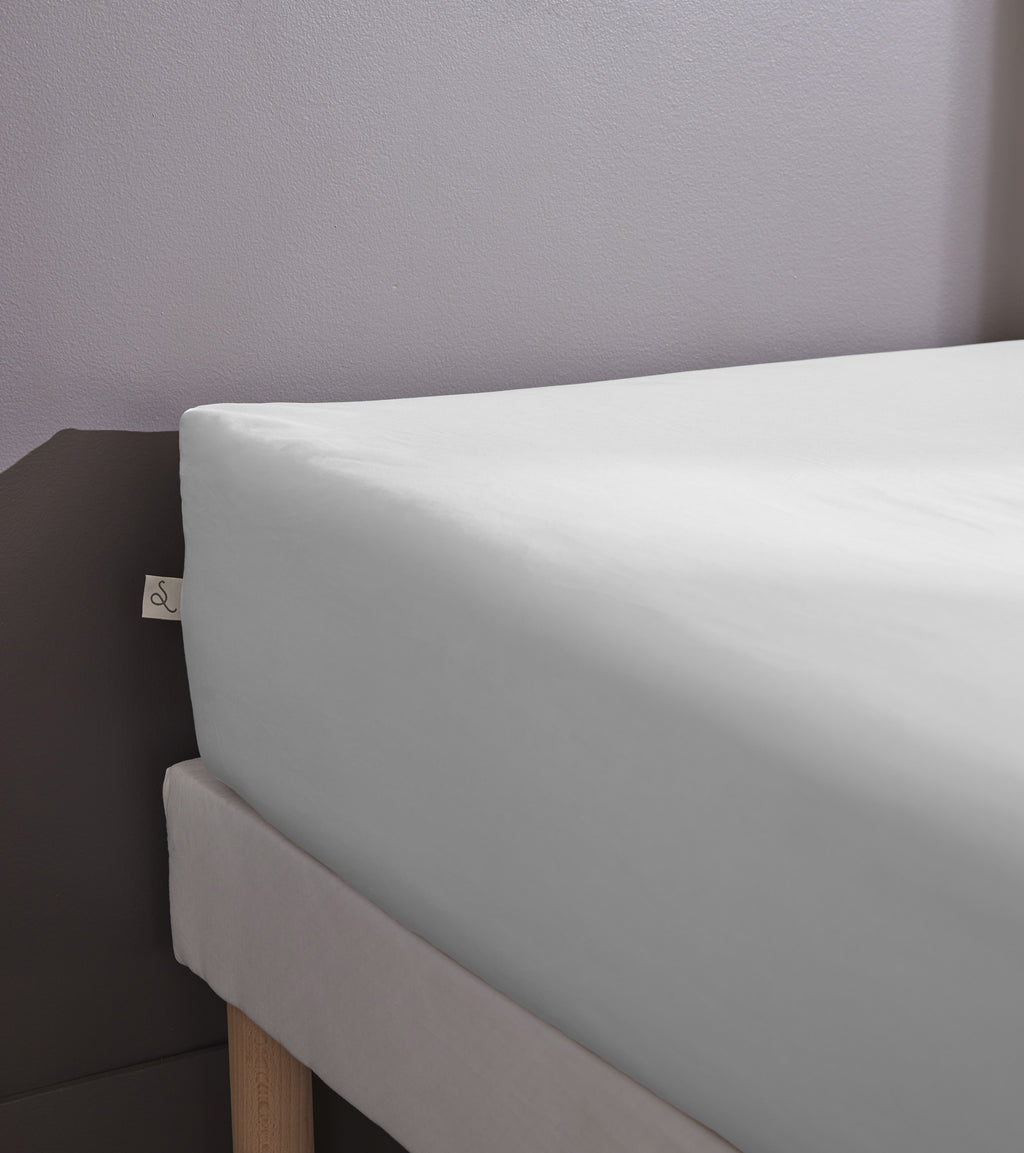 Bally - Plain Percale Fitted Sheet - 100% Cotton - Snow