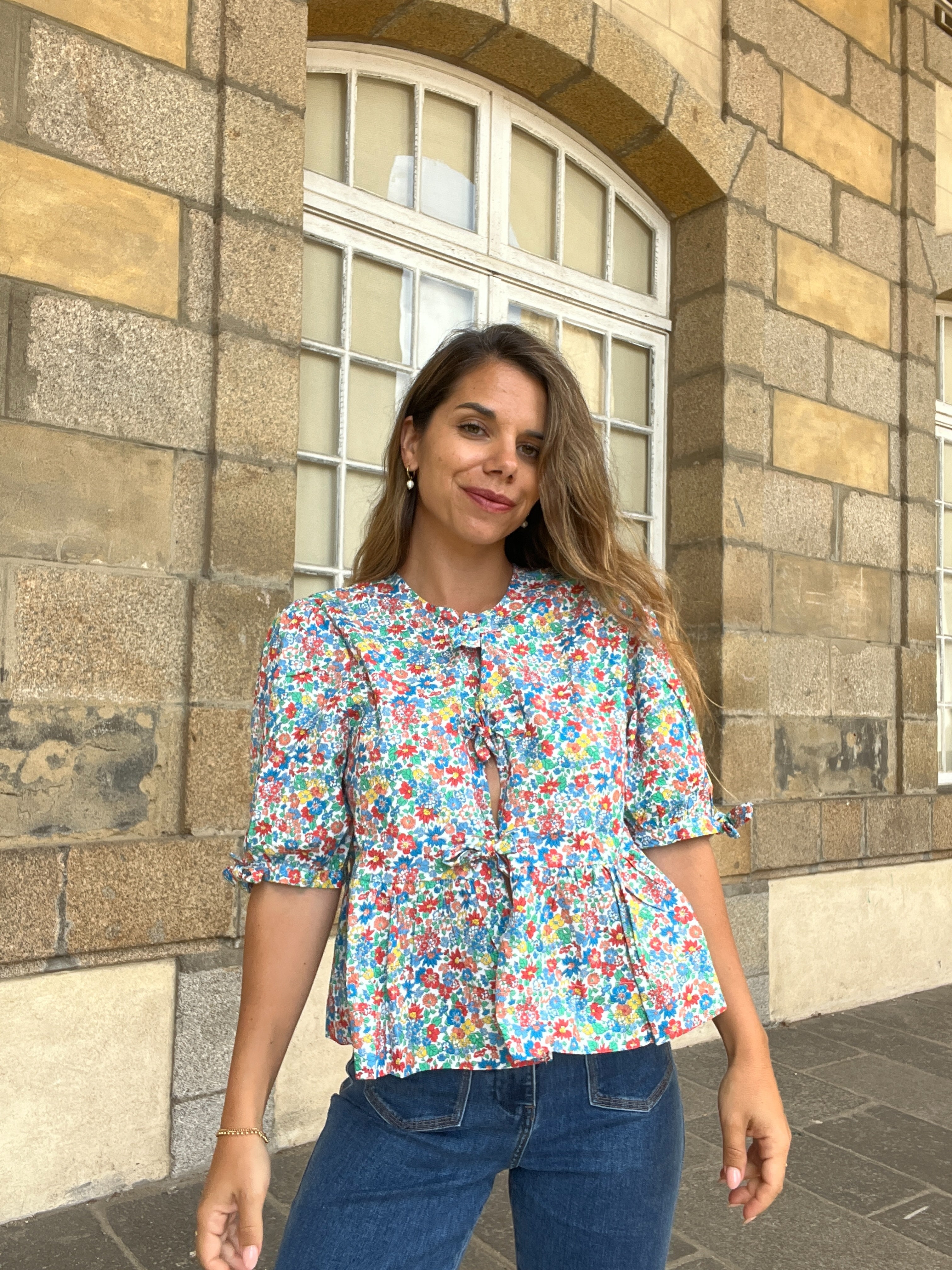 Blusa con lazos Faustine