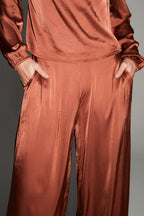 Pantalón Charlie Satin Viscosa Coñac Hecho En Italia