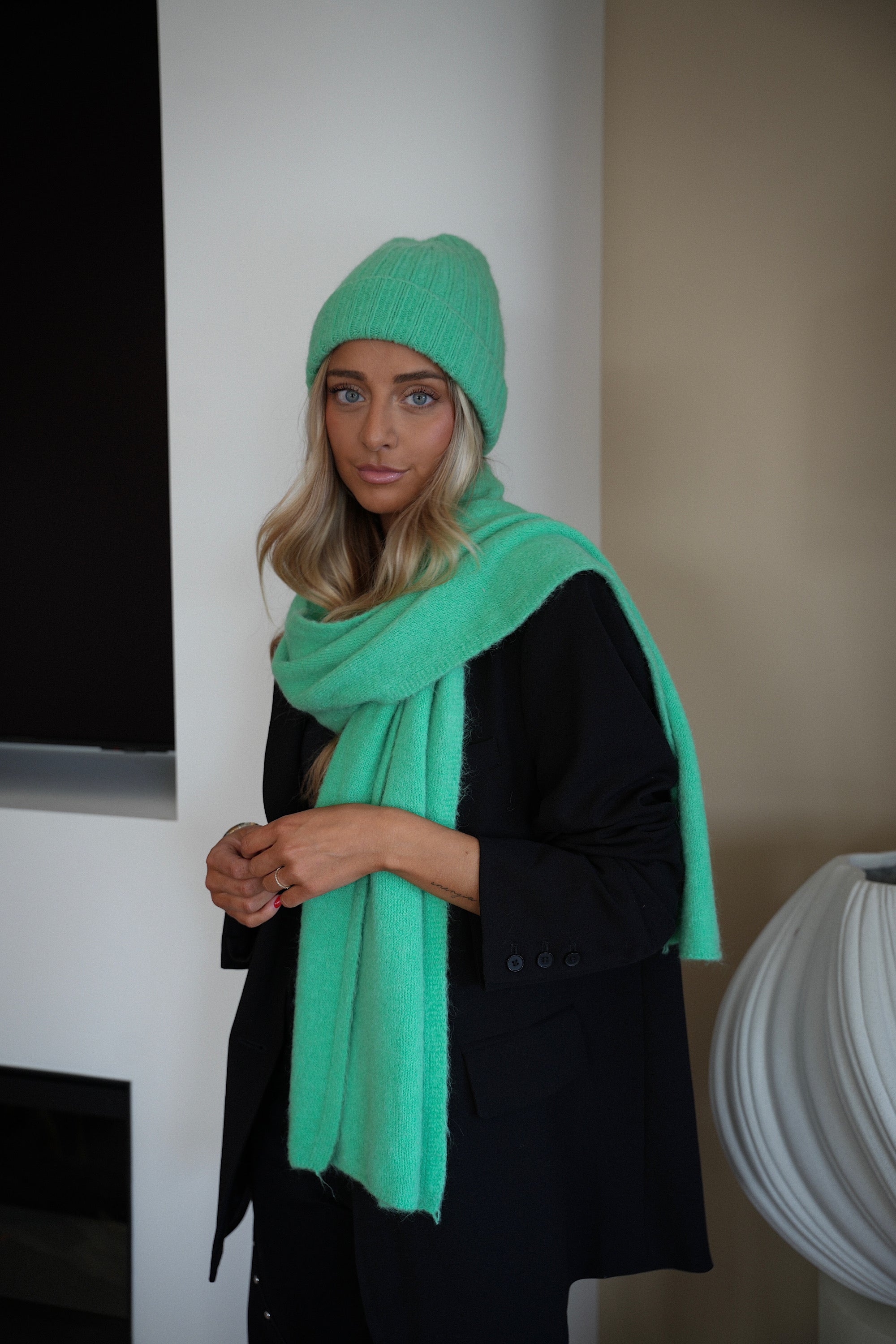 Jess Soft Scarf - Green