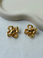 Pendientes Kenneth Jay Lane Vintage - Lazos Dorados Texturizados