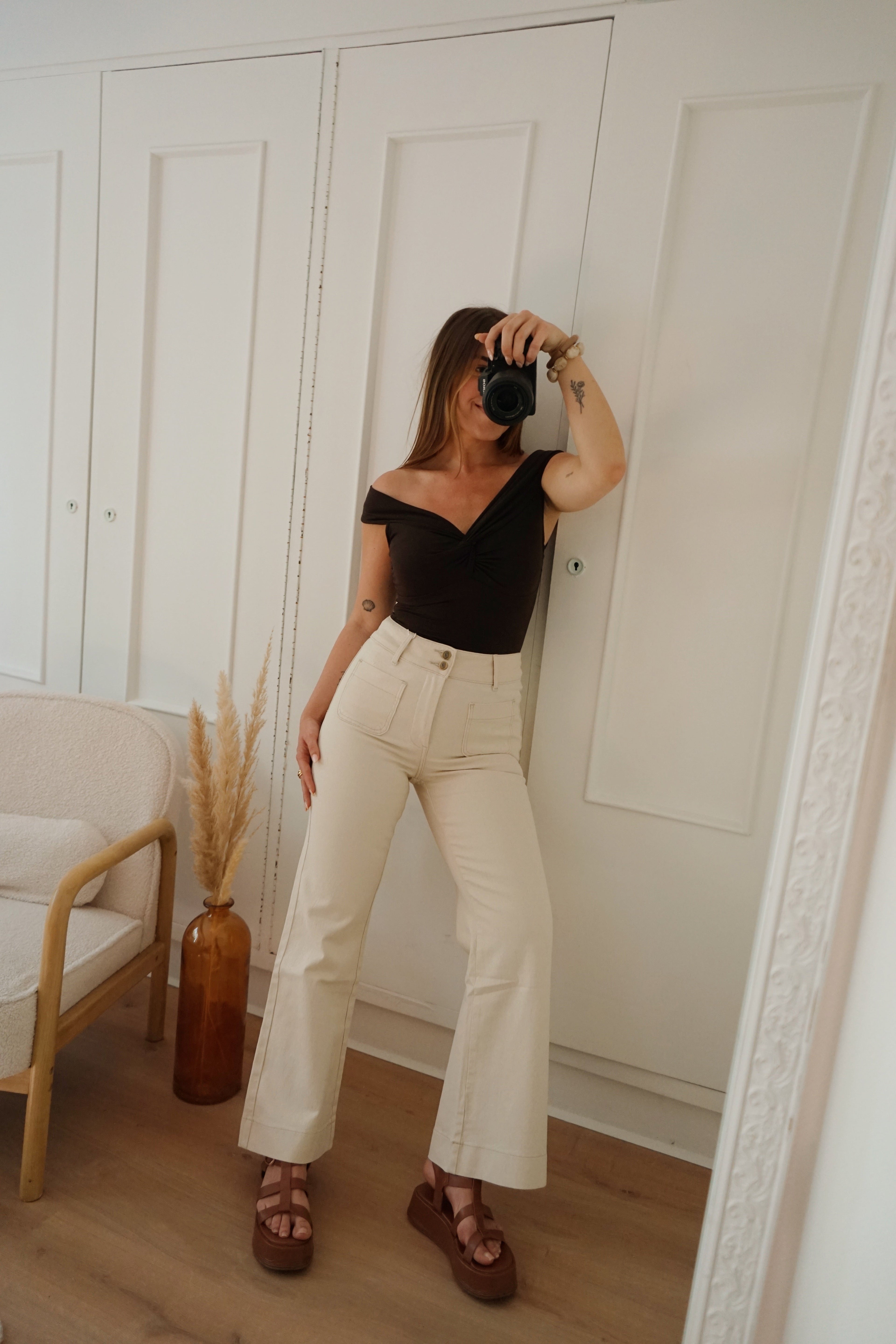 Jean Elenette Beige
