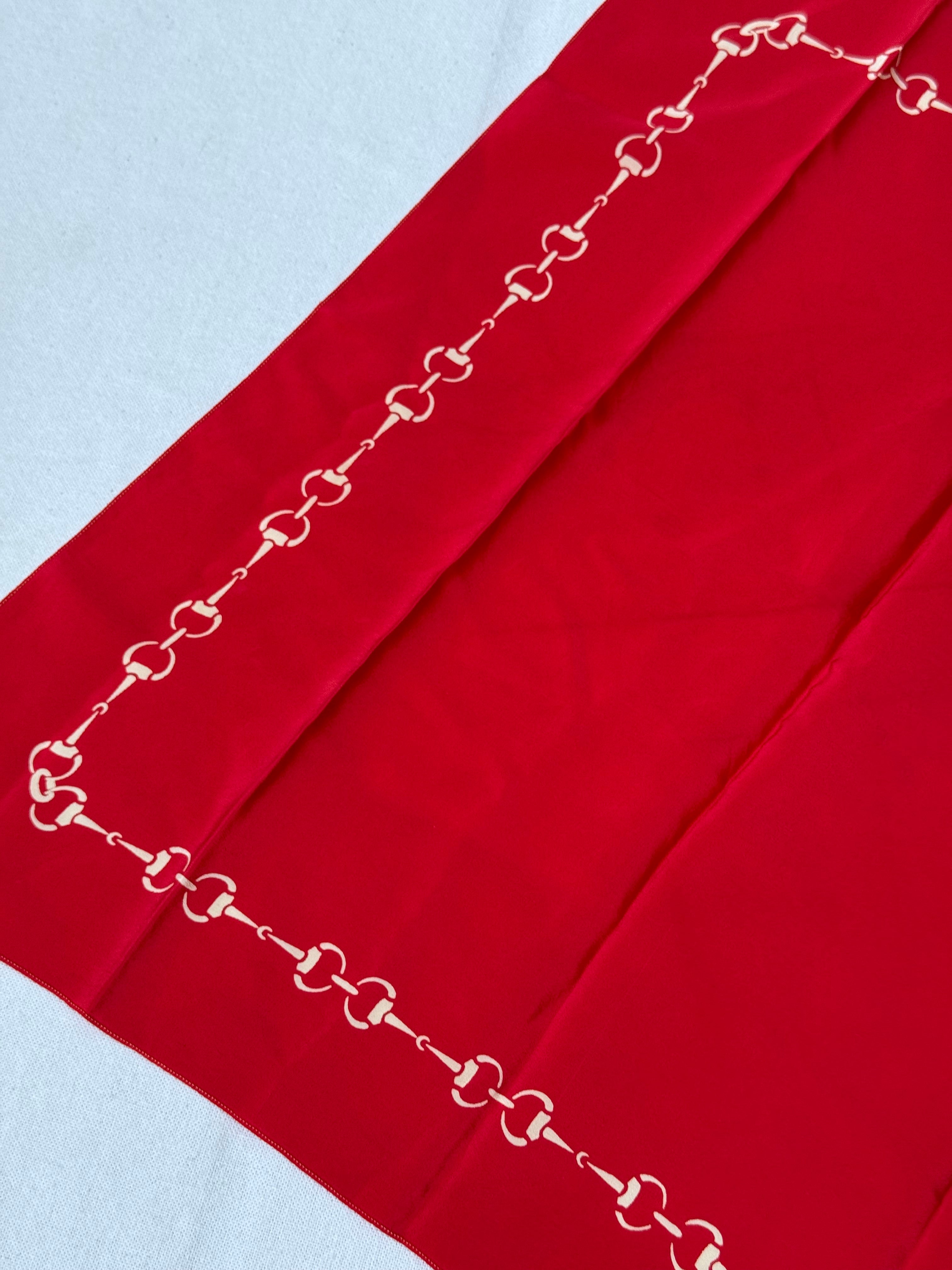 Céline Scarf – Red Chain Patterns
