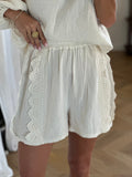 Nara Shorts Cream