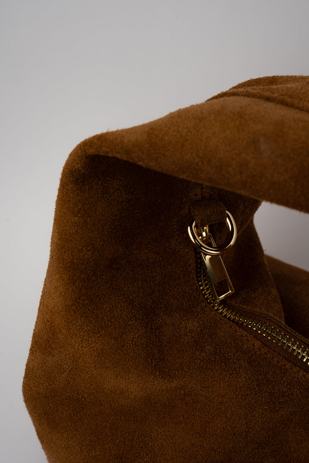 Raze Shoulder Bag - Camel