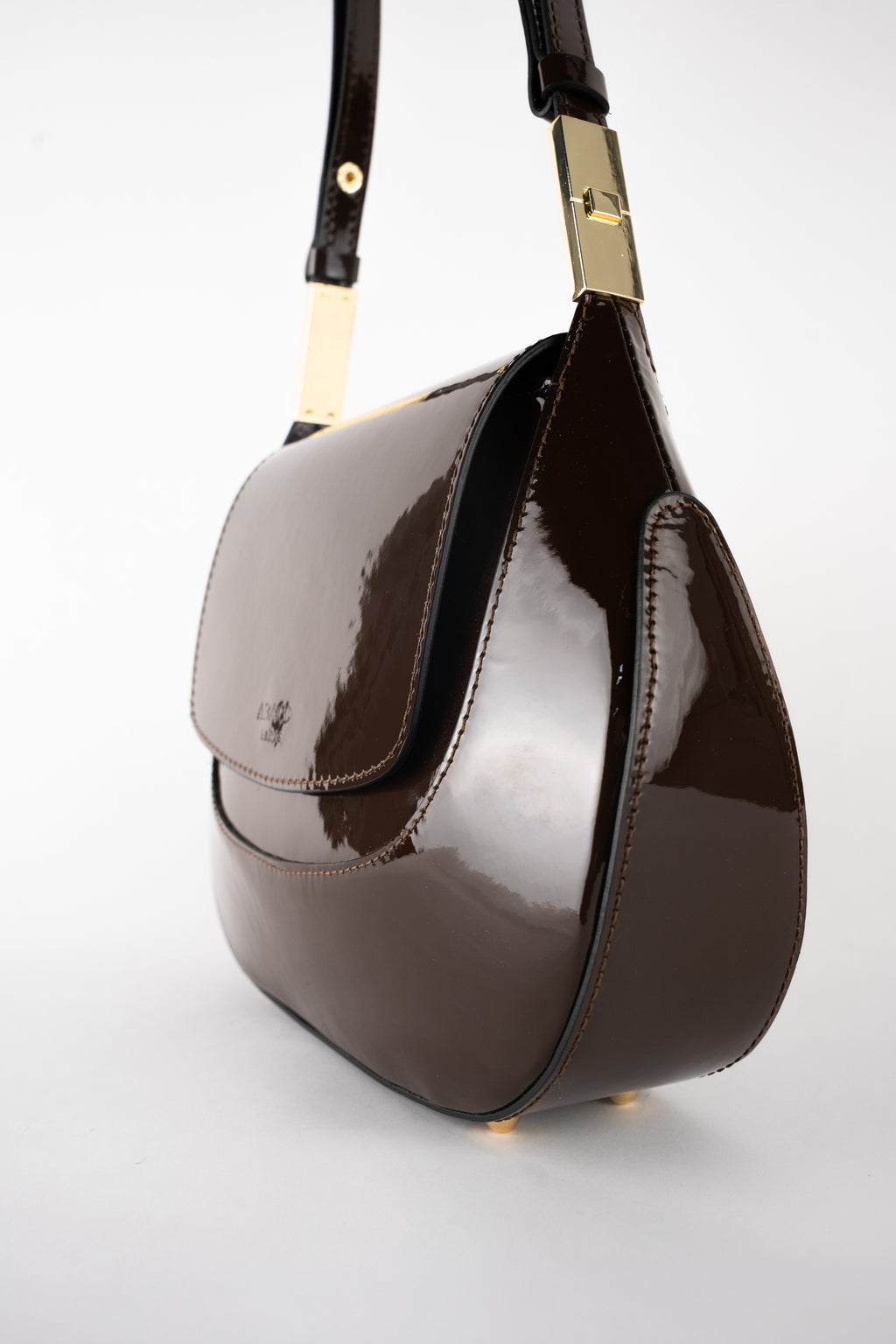 Wayne Shoulder Bag - Brown