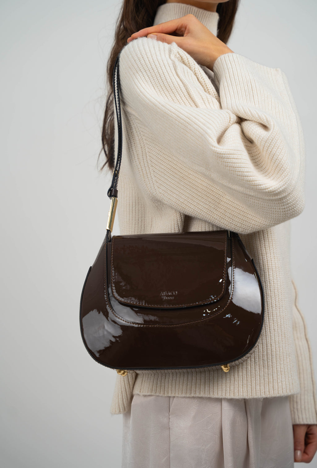 Wayne Shoulder Bag - Brown