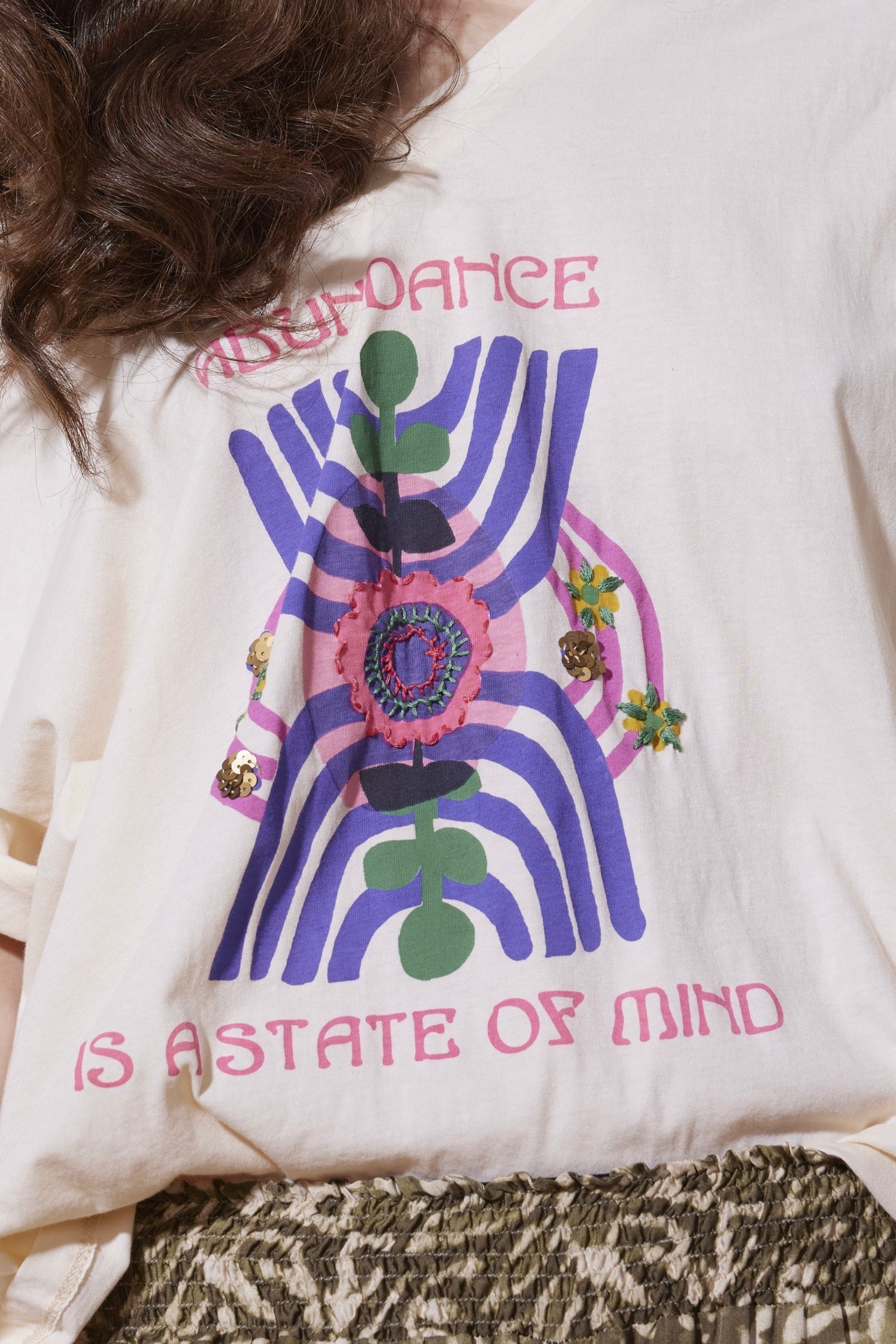 Abundance T-Shirt - Nude