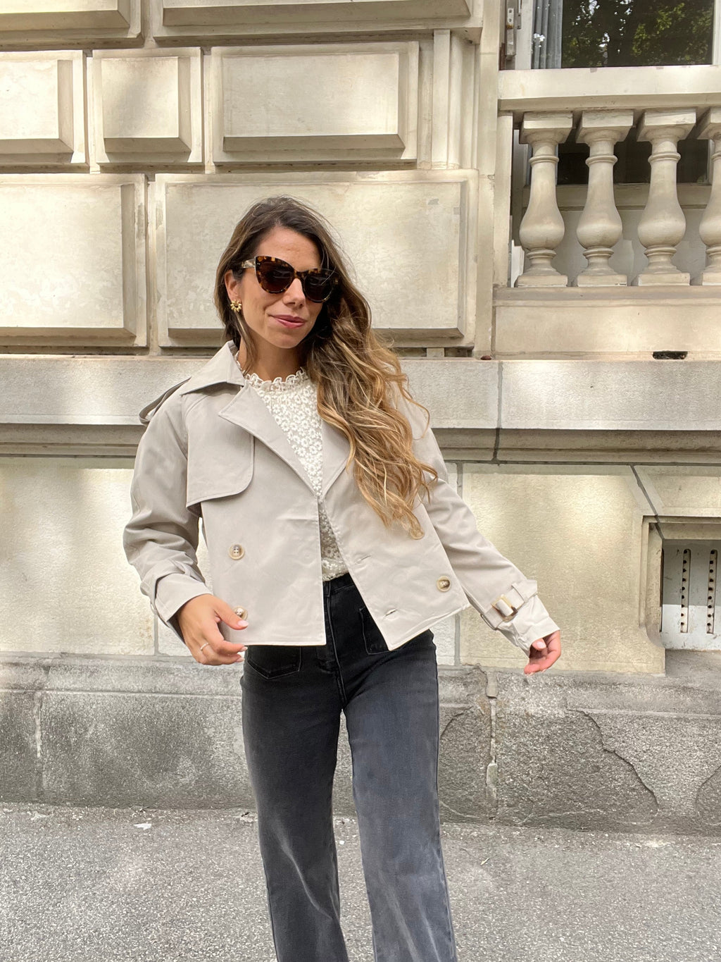 Gabardina corta Camille