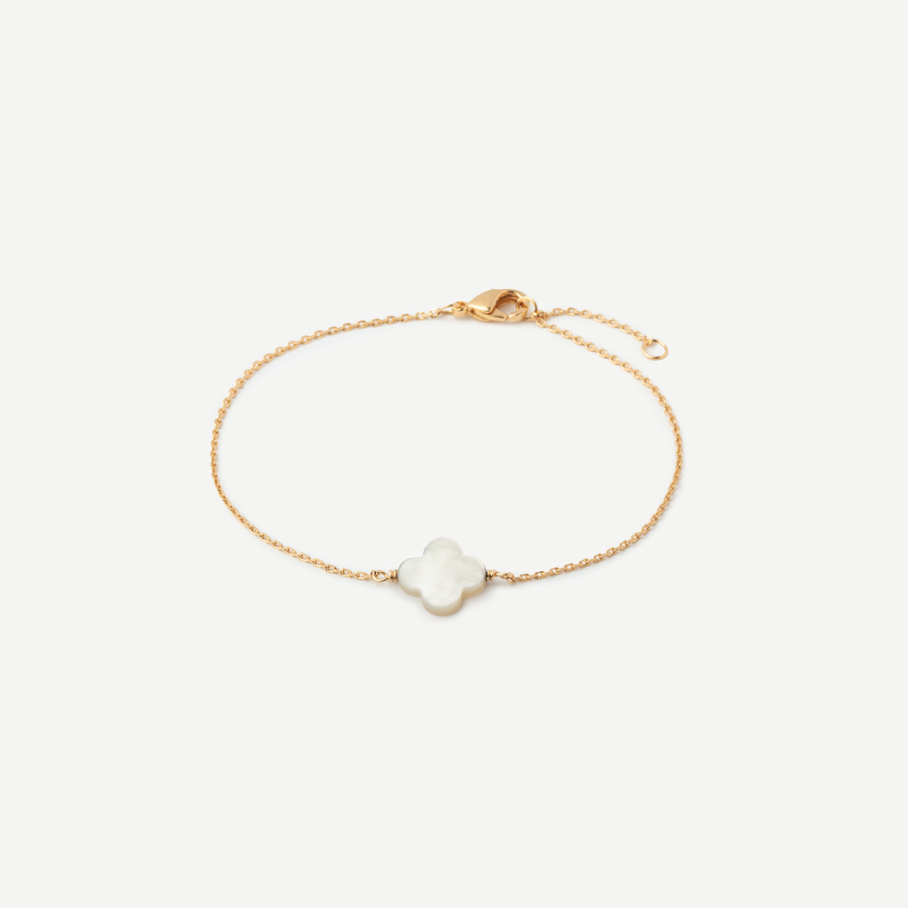 Mother-of-Pearl Clover Bracelet