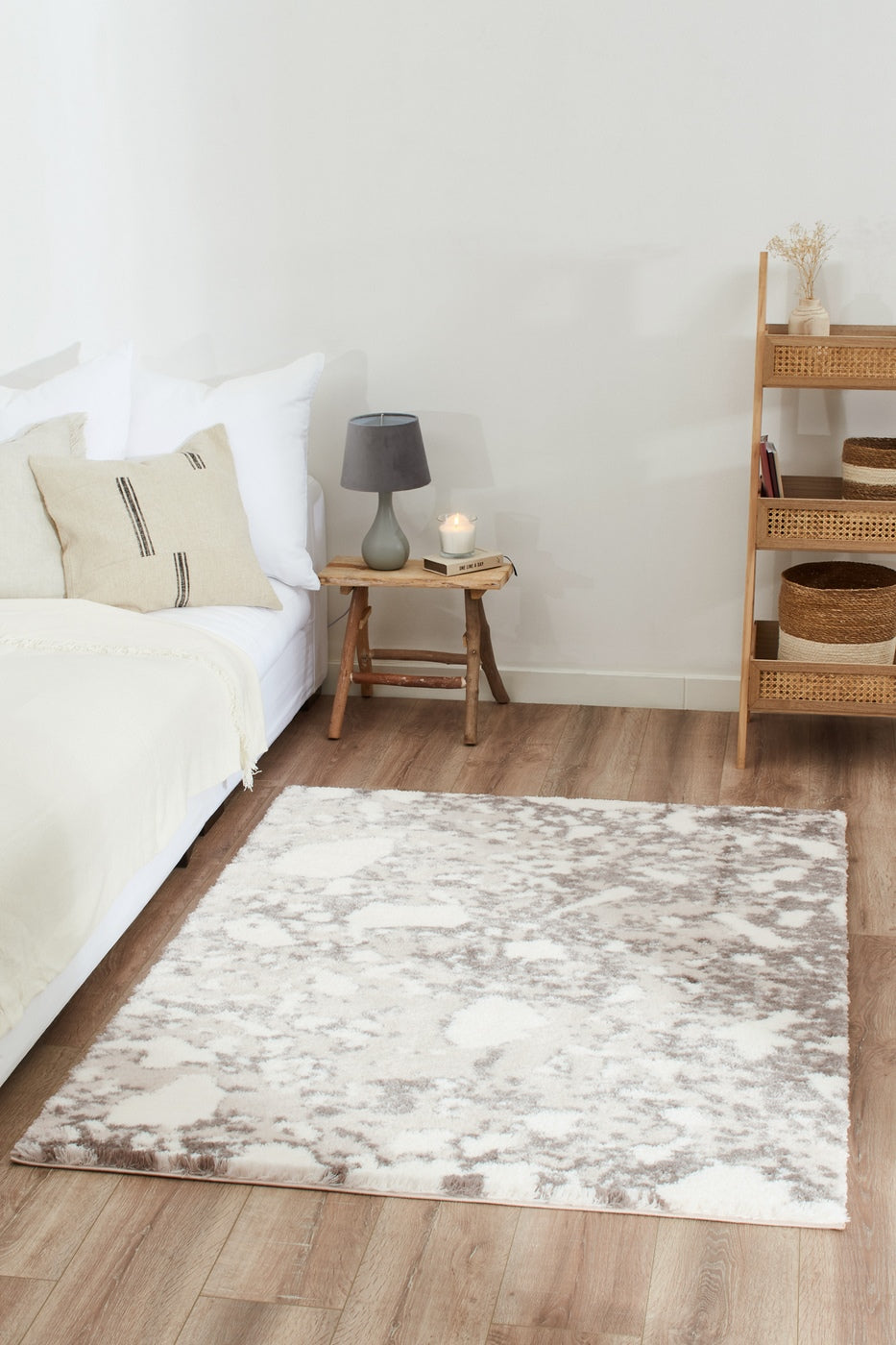 Alena 670 Soft Shaggy Rug - Beige