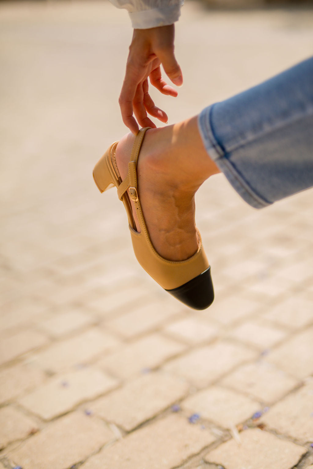Chela Slingback Pumps