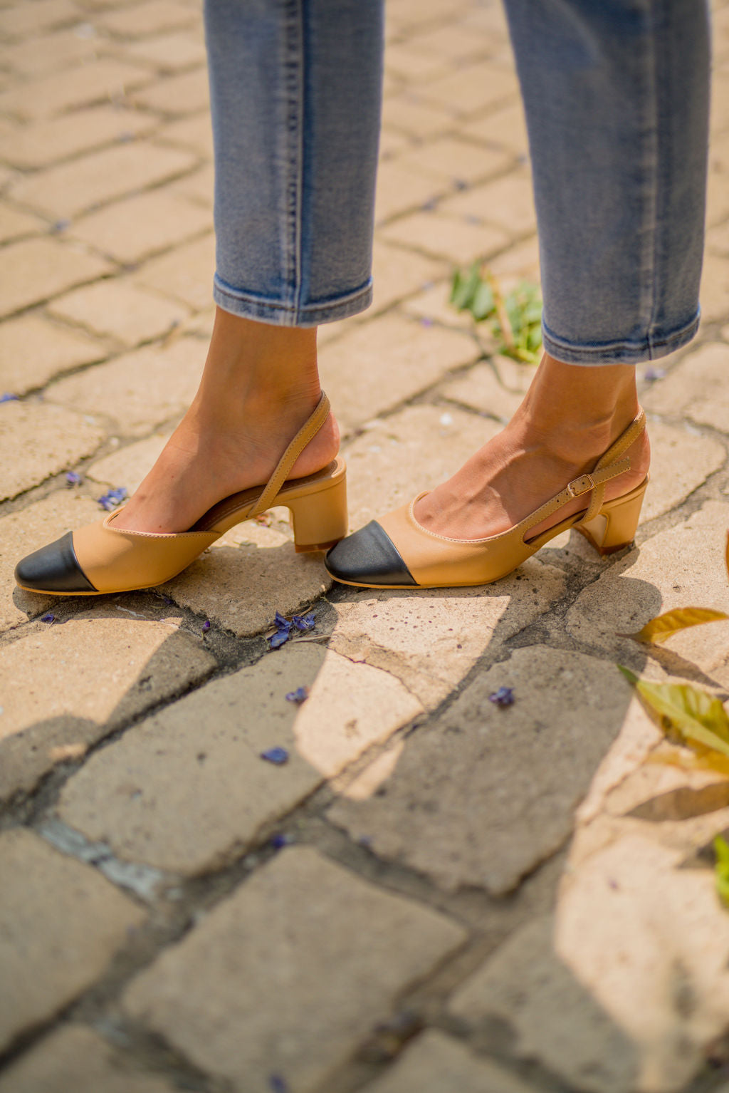 Chela Slingback Pumps