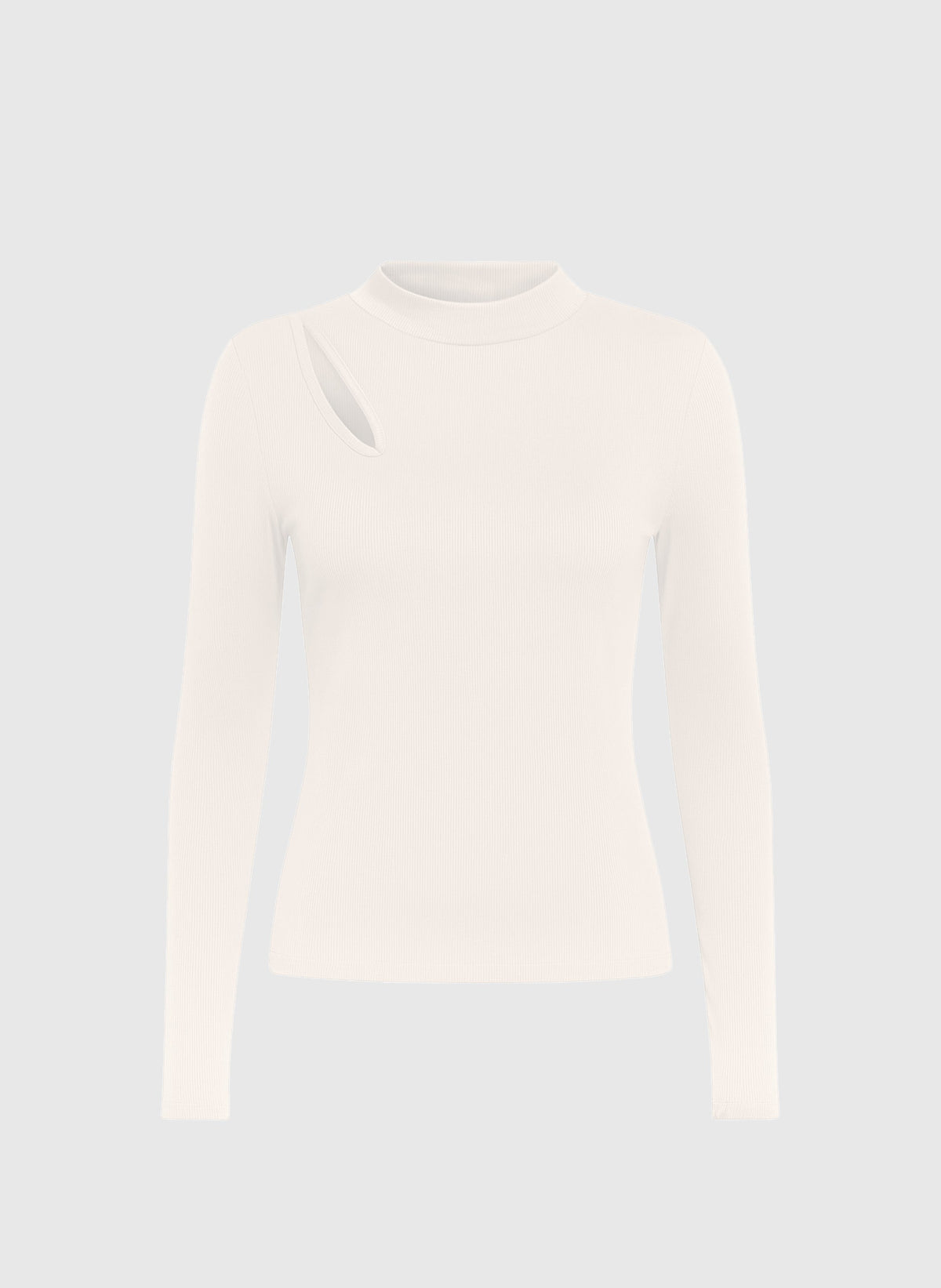 An'ge – T-Shirt Amelle Ecru, haut blanc cassé à manches longues et col montant, avec découpe