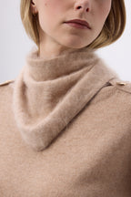 Trekantet bandana – Brushed Cashmere Bandana Amel - Cremebeige - Dame