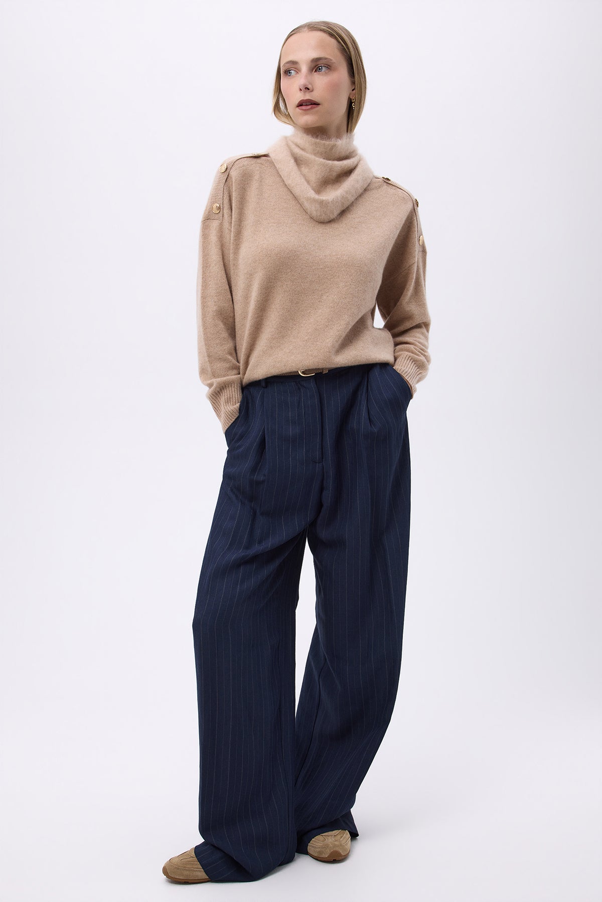 Trekantet bandana – Brushed Cashmere Bandana Amel - Cremebeige - Dame
