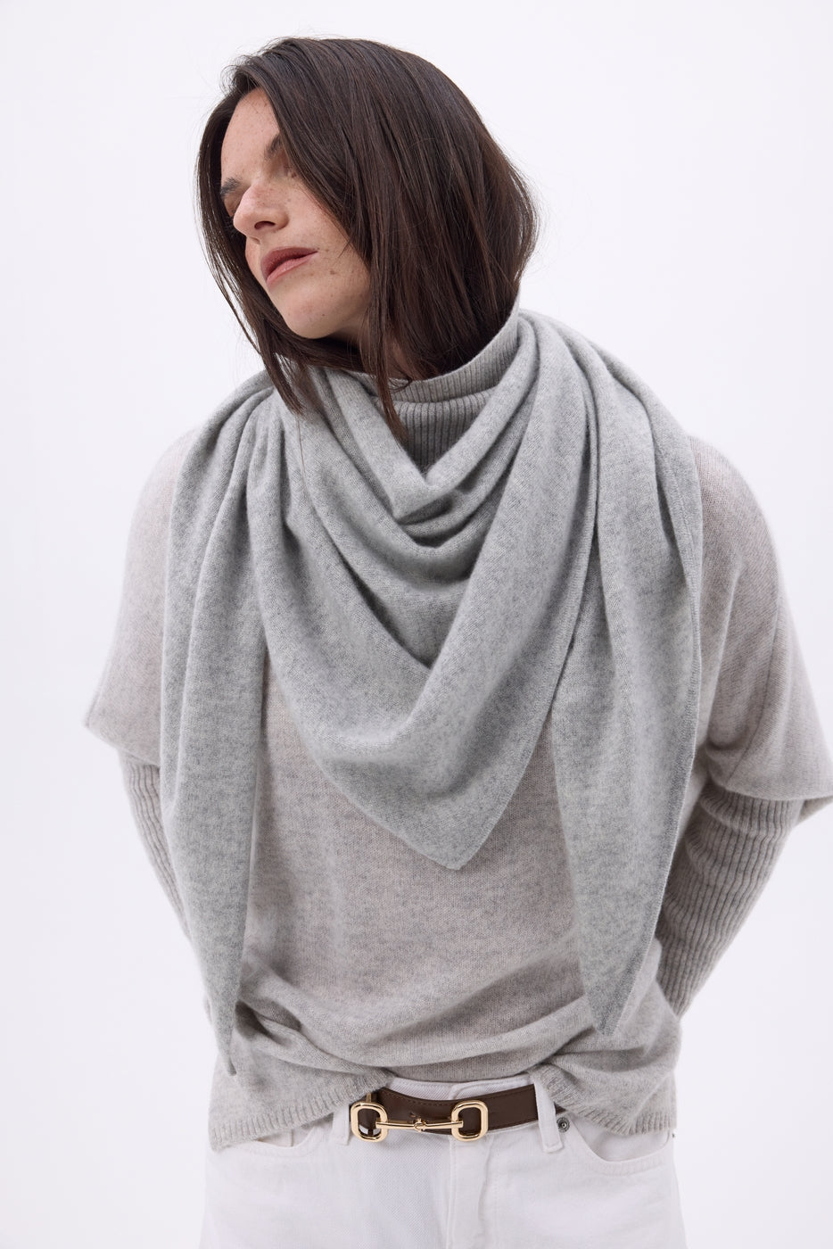 Bufanda bandana oversize triangular lisa Amel - Gris claro - Mujer
