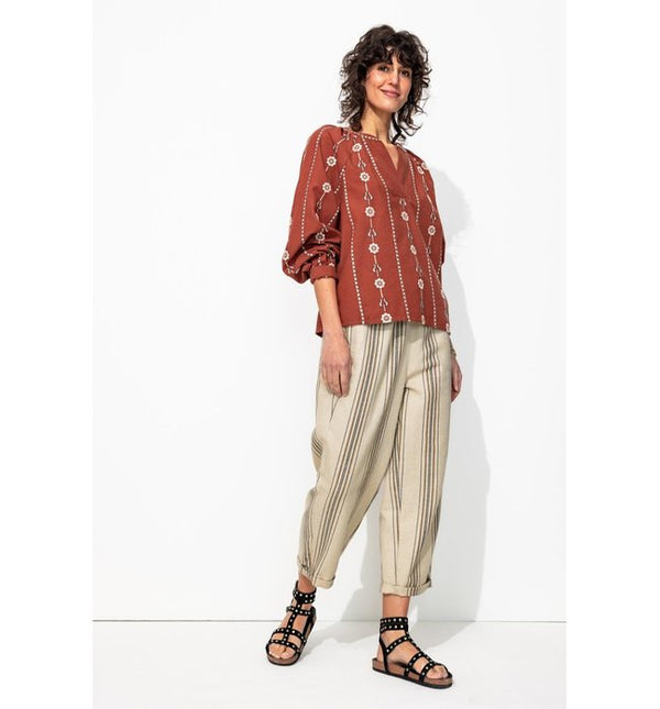 Women's Striped Short Pants - Multicolor Print
