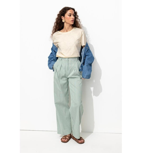 Women's Embroidered T-shirt - Plain Light Natural