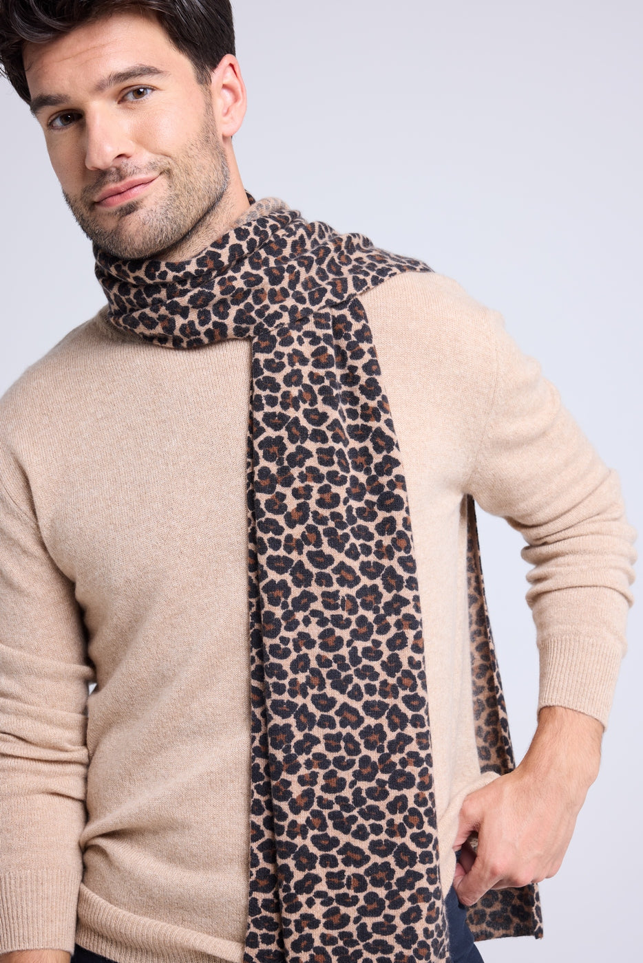 Ariella Kashiirtørklæde - Beige Leopard - Unisex