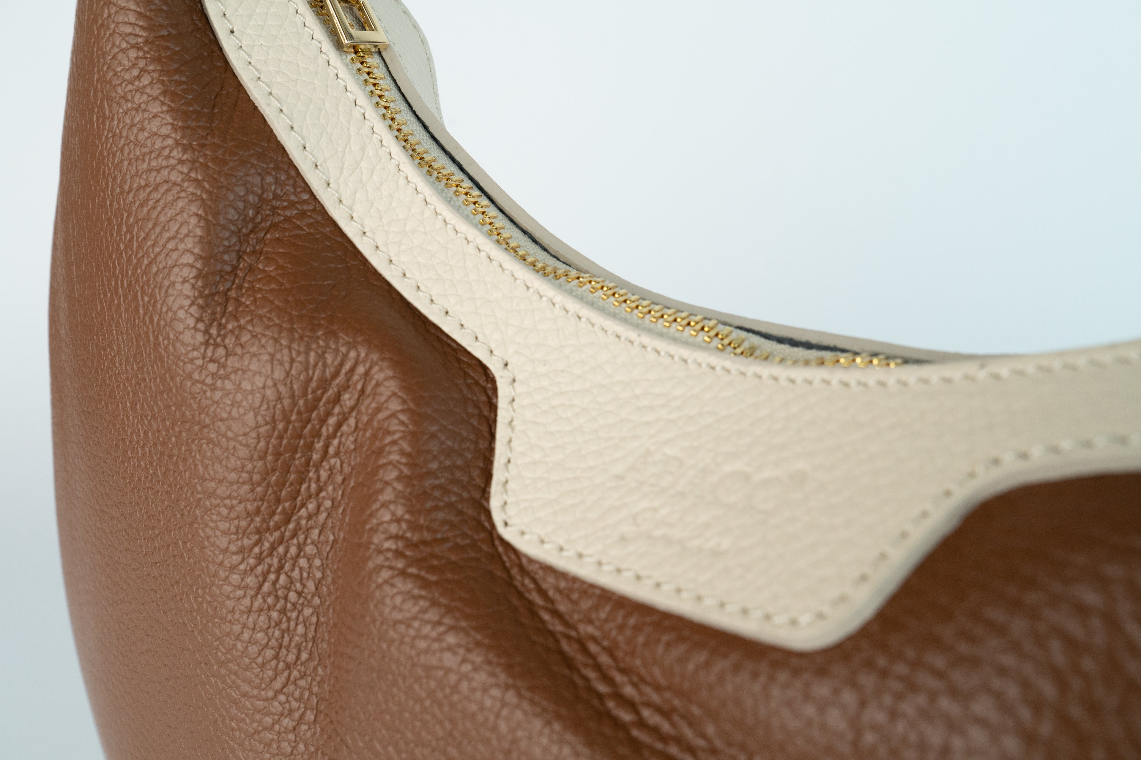 Bolso bandolera Siana - Blanco roto/Camel