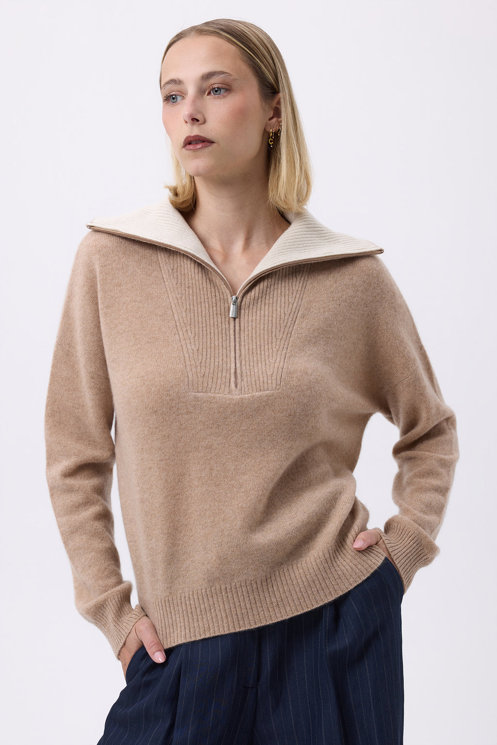 Jersey de Cuello Alto Grande con Cremallera F Ashka - Beige Crema - Mujer
