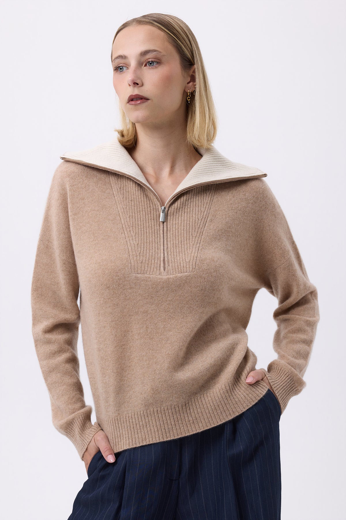 Jersey de Cuello Alto Grande con Cremallera F Ashka - Beige Crema - Mujer