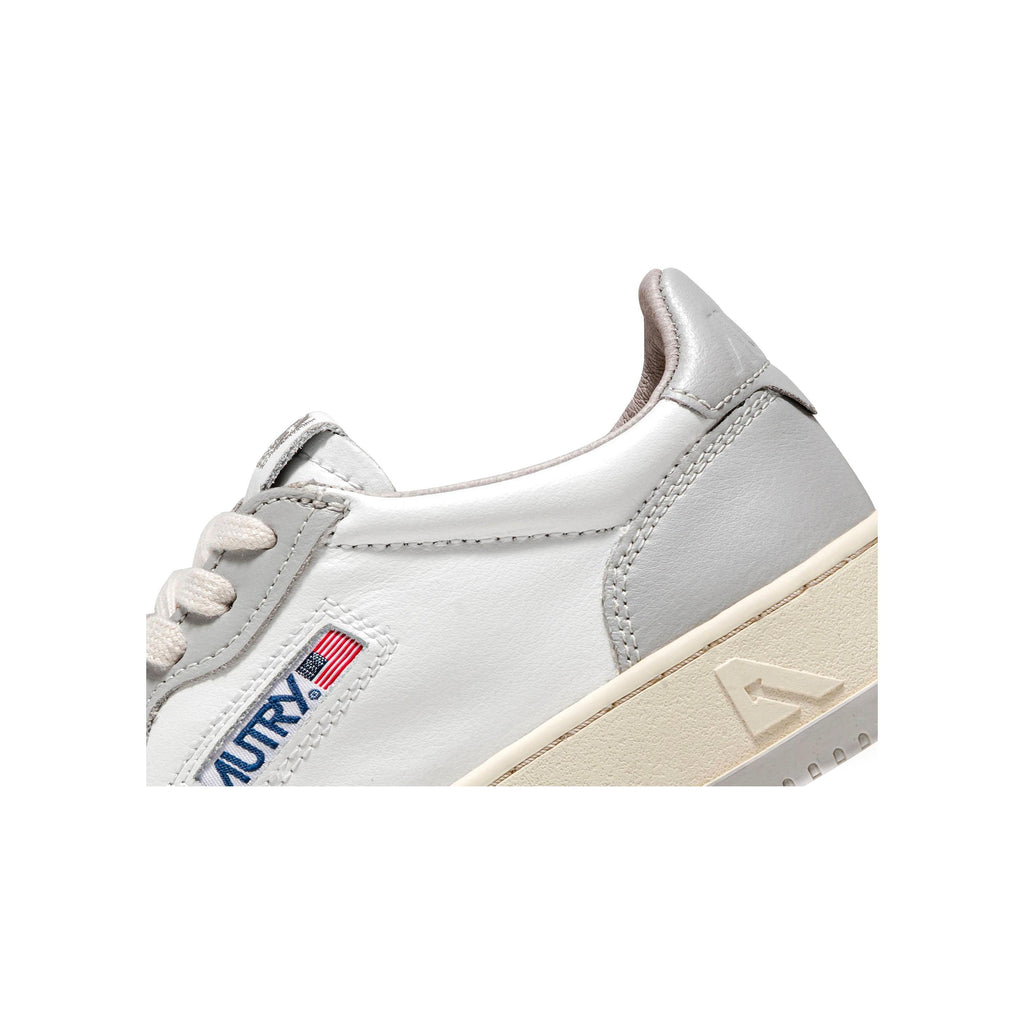 Autry Medalist Leather Low Gray White - Gray