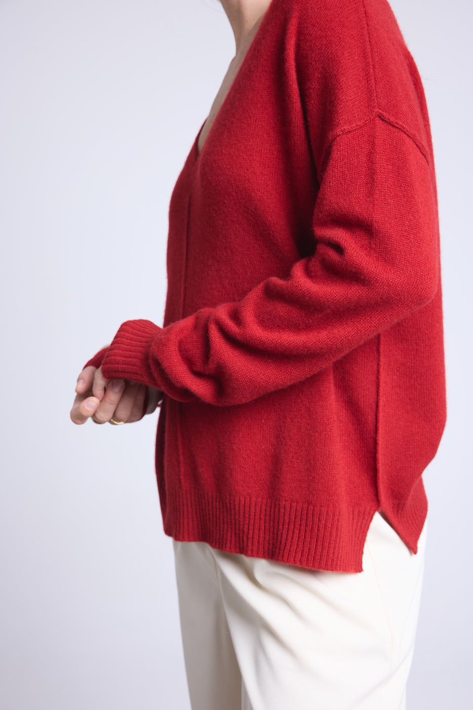 Oversized trui met V-hals en deelnaden Aura - Bordeauxrood - Dames - 100% Kasjmier