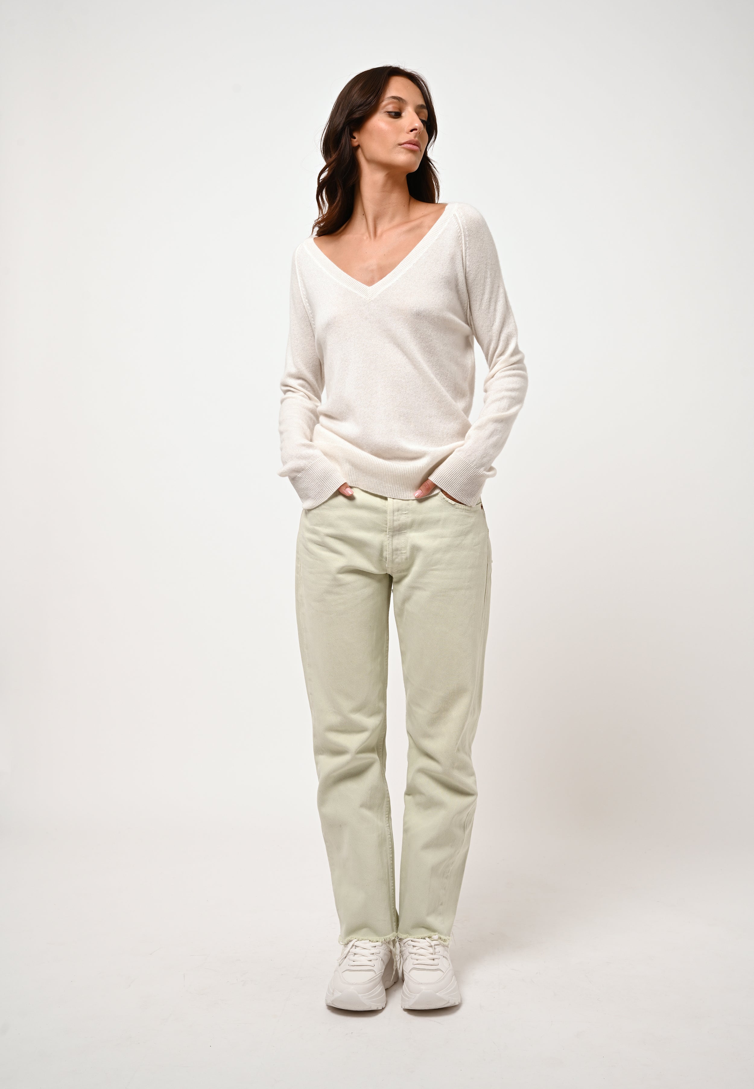 V-Neck Jumper - Giusalet - Ivory