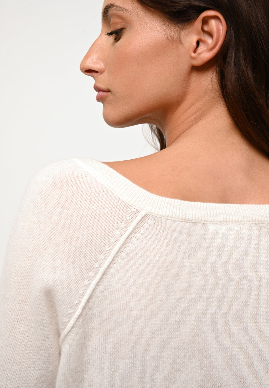 V-Neck Jumper - Giusalet - Ivory
