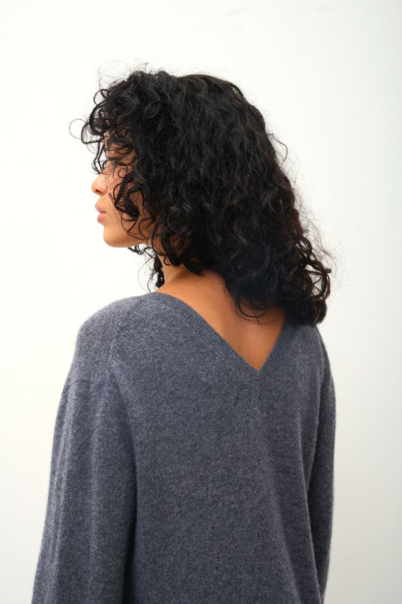 Front And Back V-Neck Jumper - Giegn - Mottled Anthracite