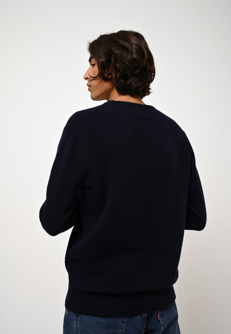 Sweter Z Okrągłym Dekoltem Z 4-nitkowej Przędzy Victo - Navy - 100% Kaszmir 4-nitkowy
