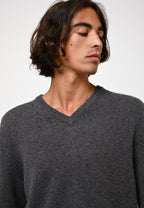 Sweter z dekoltem w serek 4-nitkowy - Victor - Szary